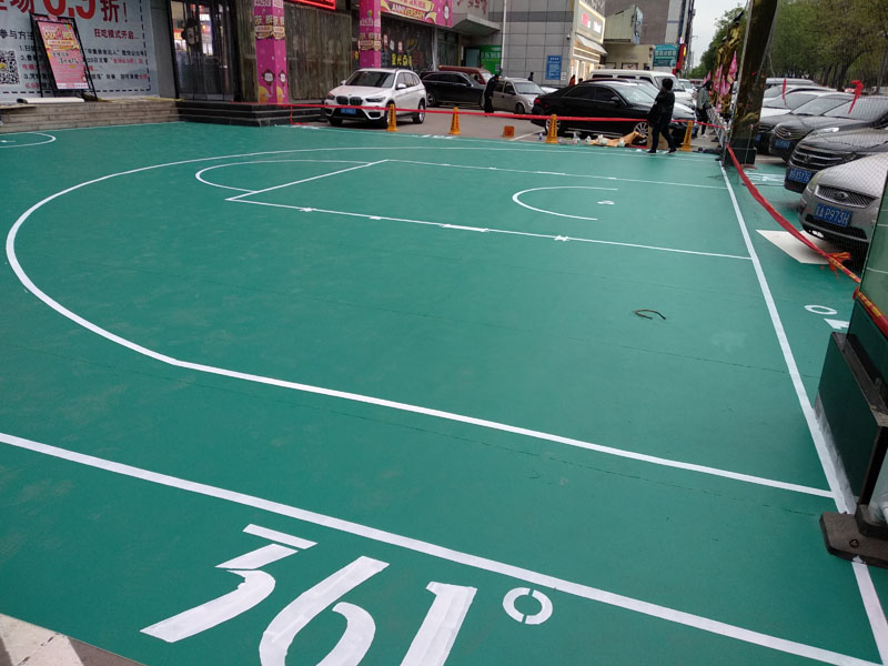 pvc室內(nèi)運(yùn)動(dòng)地板 耐磨地膠UV抗老化運(yùn)動(dòng)地膠籃球場(chǎng)防滑運(yùn)動(dòng)地板廠家