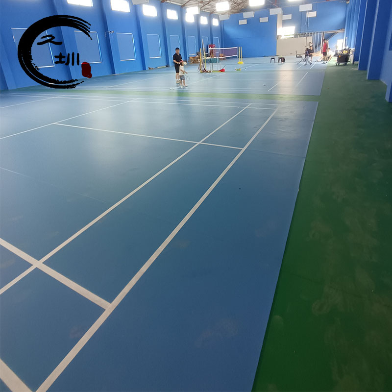 羽毛球運(yùn)動(dòng)地膠選用多厚的比較好